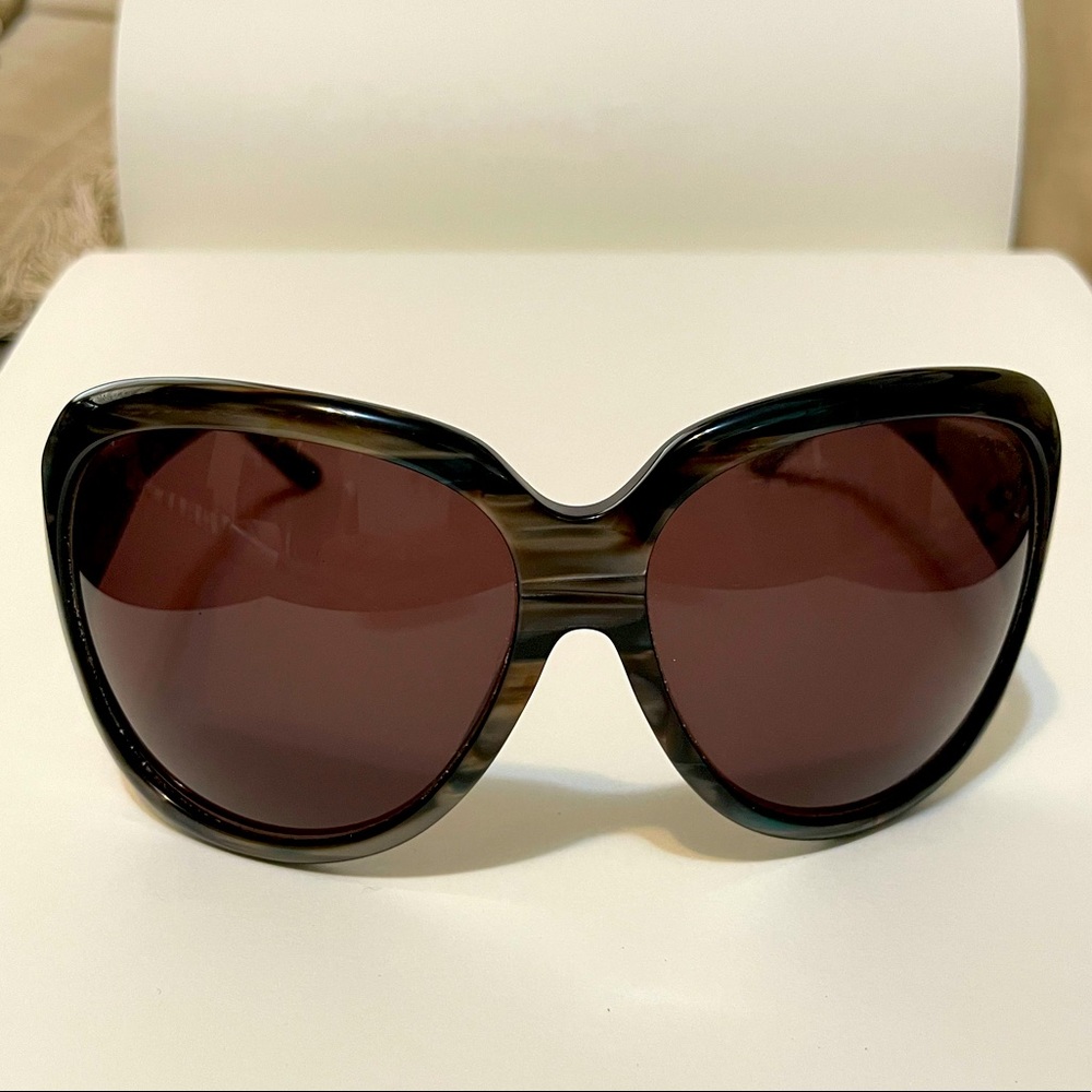 Tom Ford Sabine TF65 sunglasses in color T62
